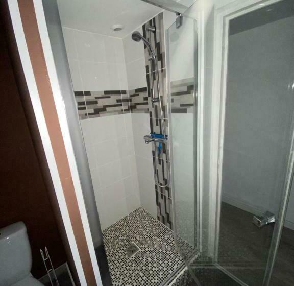 مبيت وإفطار La Dilichambre