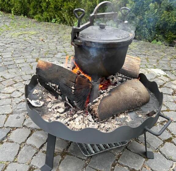 تختخواب و صبحانه Safari House   Wisła