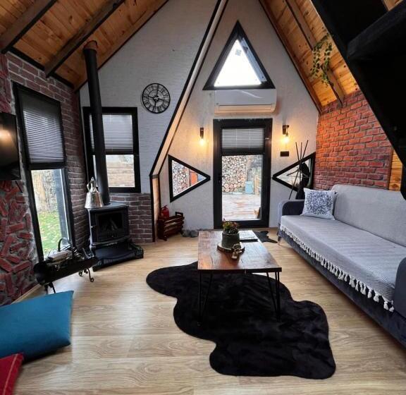 민박 Sapancaadabungalov