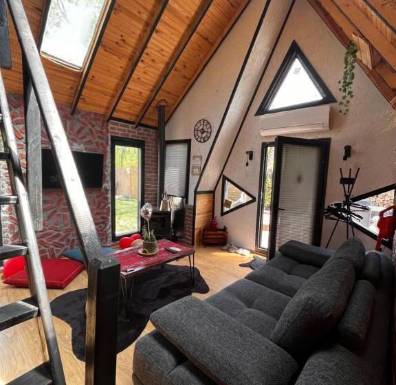 민박 Sapancaadabungalov