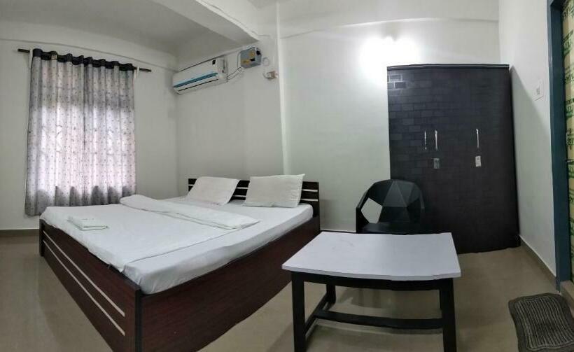 Bed and Breakfast Solace Stay