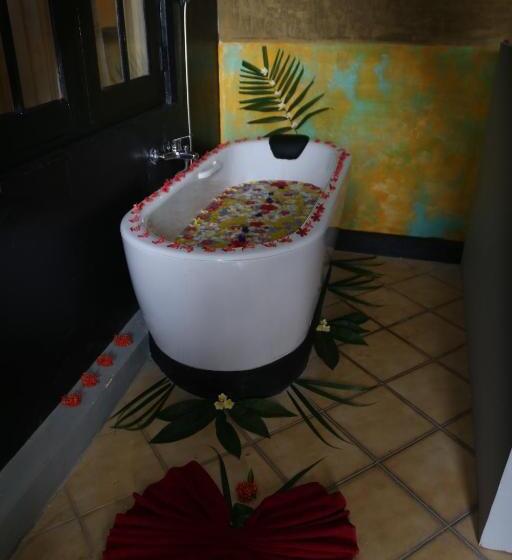 민박 Thisara Villas