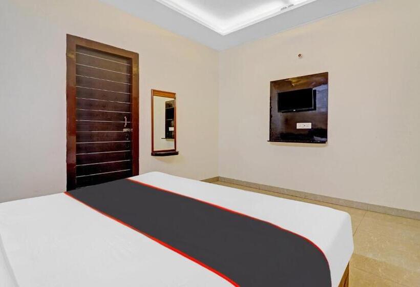 Collection O 80556 Hotel Mansarovar