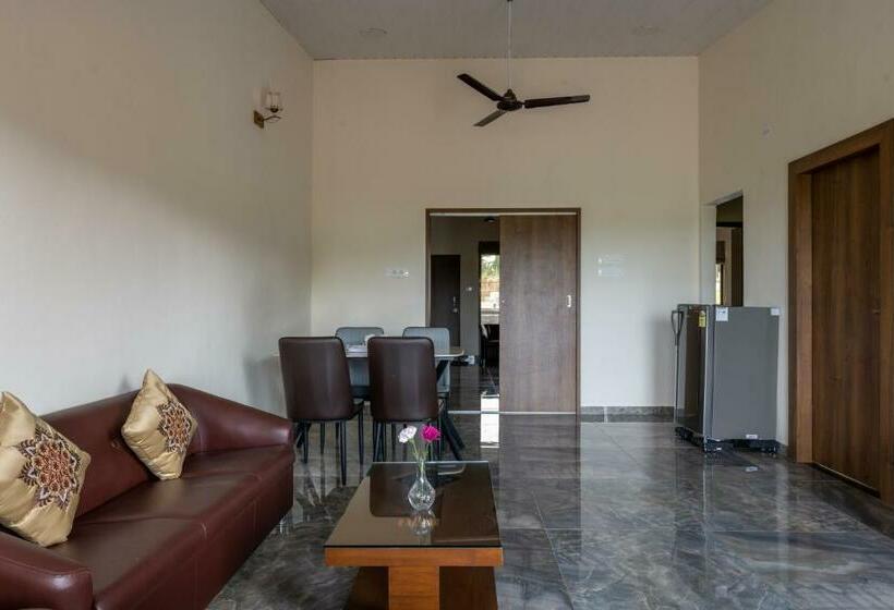 Hillrock Resort & Villas, Neral Karjat