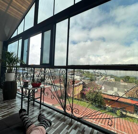 호텔 Aaron Filandia