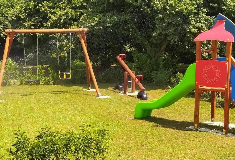 Отель Agriturismo Gusto Nocciola