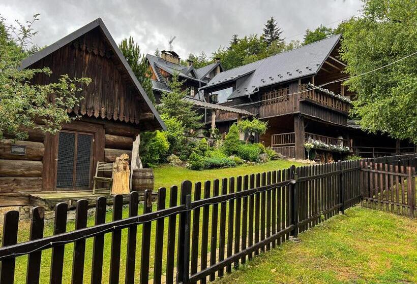 ホテル Bacówka Biały Jeleń