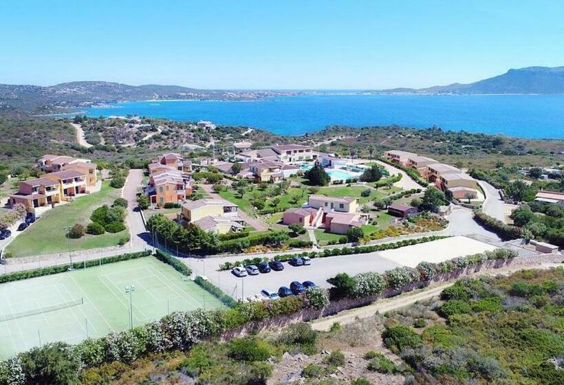 هتل Baia Aranzos