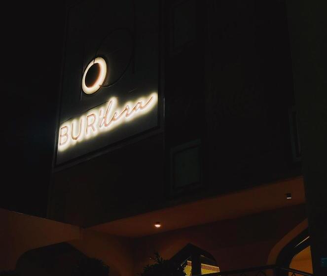 酒店 Bur Dera A Boutique Luxury