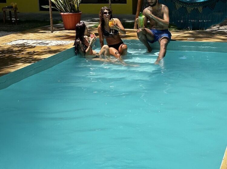 בית מלון כפרי Carlitos Tulum