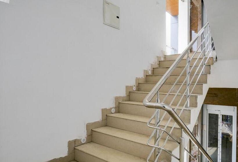 בית מלון כפרי Collection O Blue Diamond