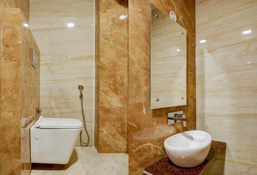 בית מלון כפרי Collection O Blue Diamond