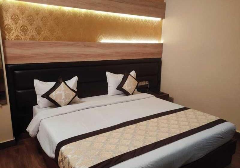 فندق Collection O 82983 Shiv Shakti Resort