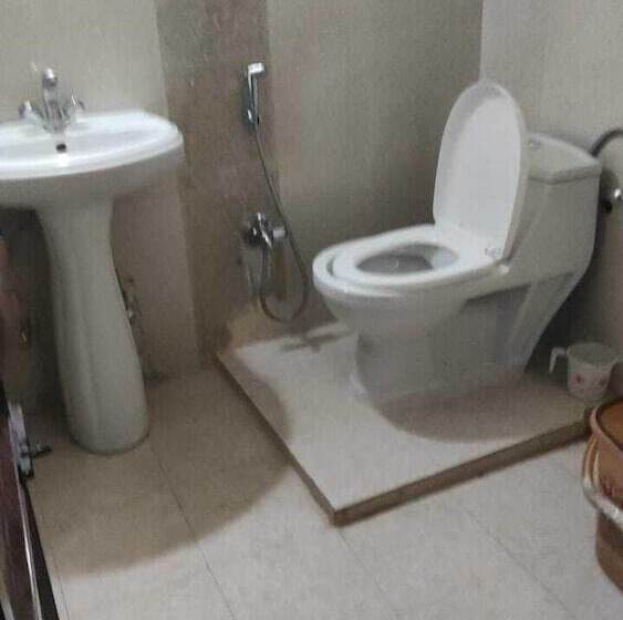 Hotel Darussalam Restaurant And Inn