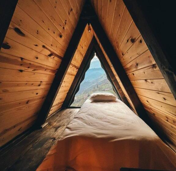 Отель Della Suit Bungalov