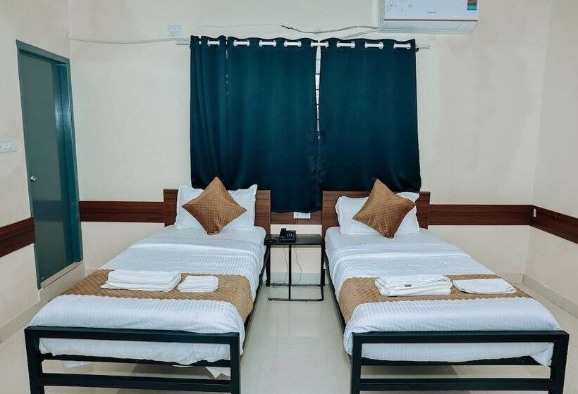 Отель Banyan Tree