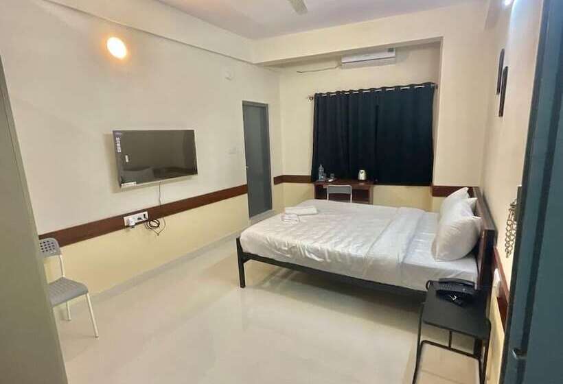 Отель Banyan Tree