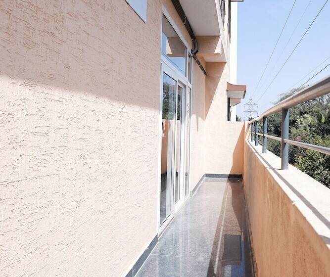 Отель Banyan Tree