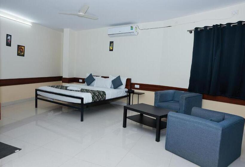 Отель Banyan Tree