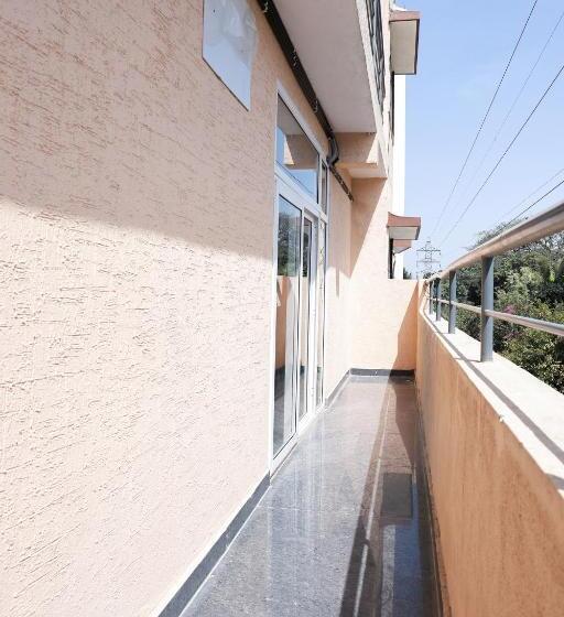 Отель Banyan Tree