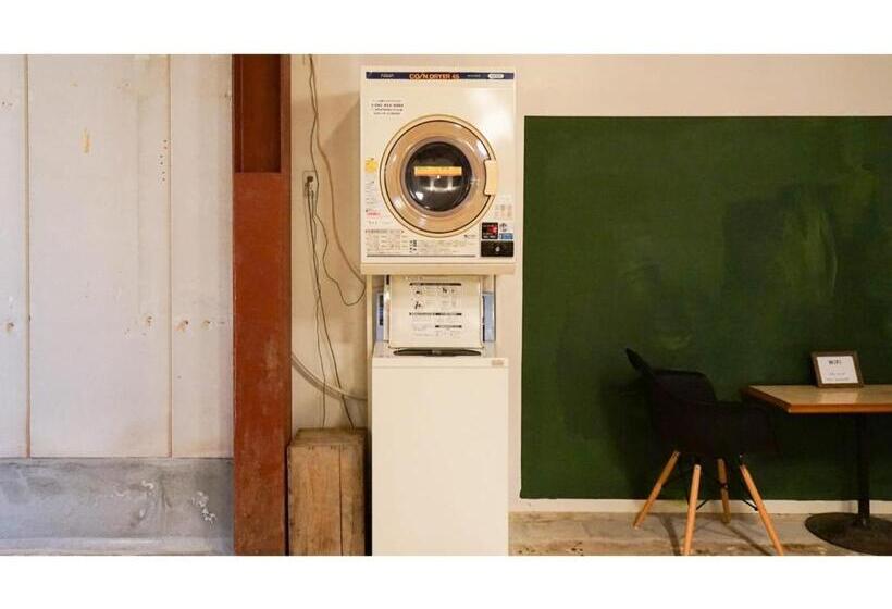 فندق Fan! Aburatsu Sports Bar & Hostel  Vacation Stay 78451v