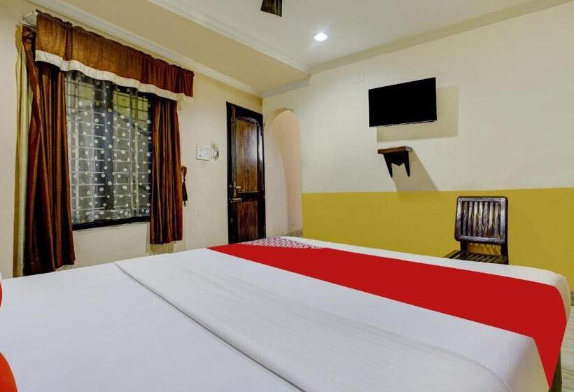 ホテル Flagship Faris Tower Thekkady