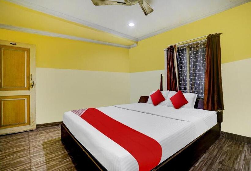 ホテル Flagship Faris Tower Thekkady