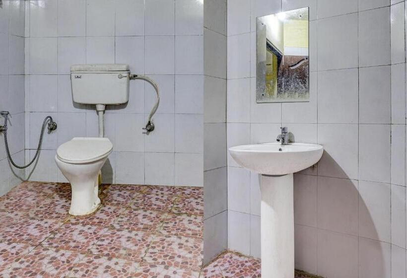 ホテル Flagship Faris Tower Thekkady