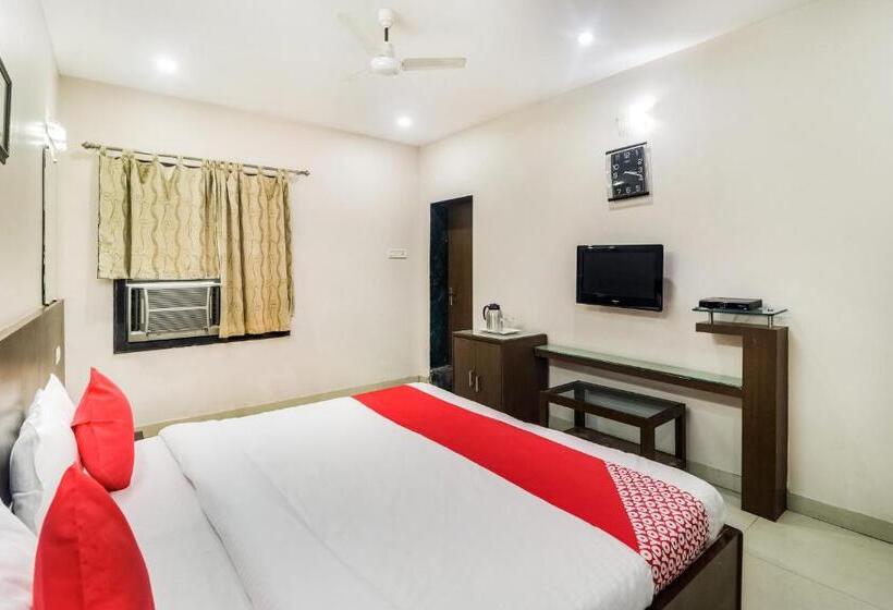 ホテル Flagship Zen Royal Cottage