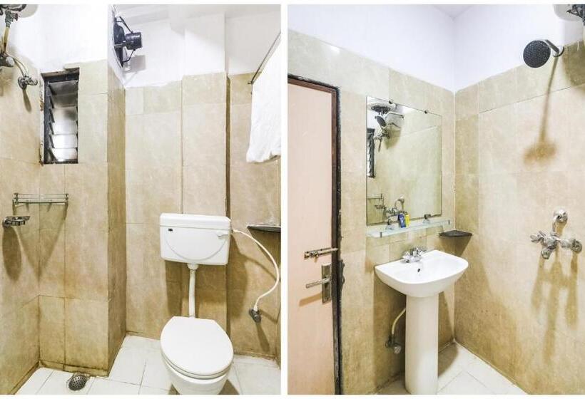 ホテル Flagship Zen Royal Cottage