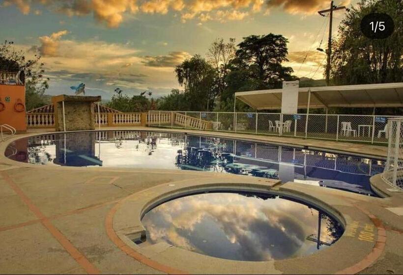 호텔 Hostal Campestre Vida Tranquila