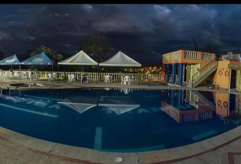 호텔 Hostal Campestre Vida Tranquila