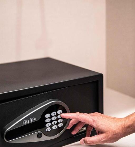 هتل Js Palma Plaza