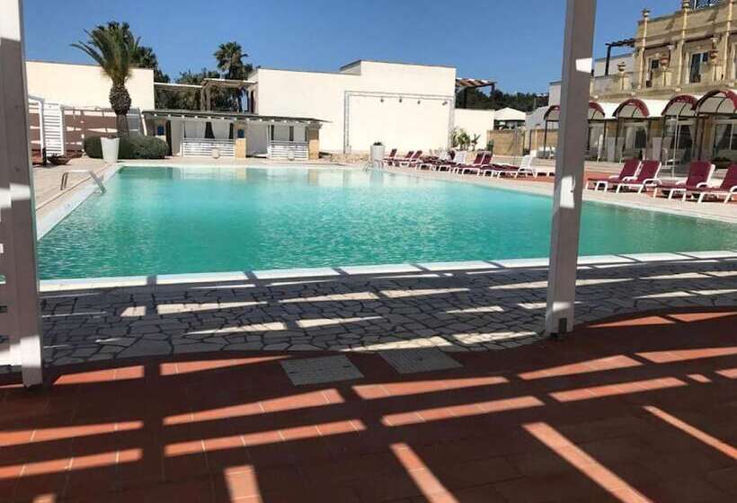 فندق Leuca Twentys