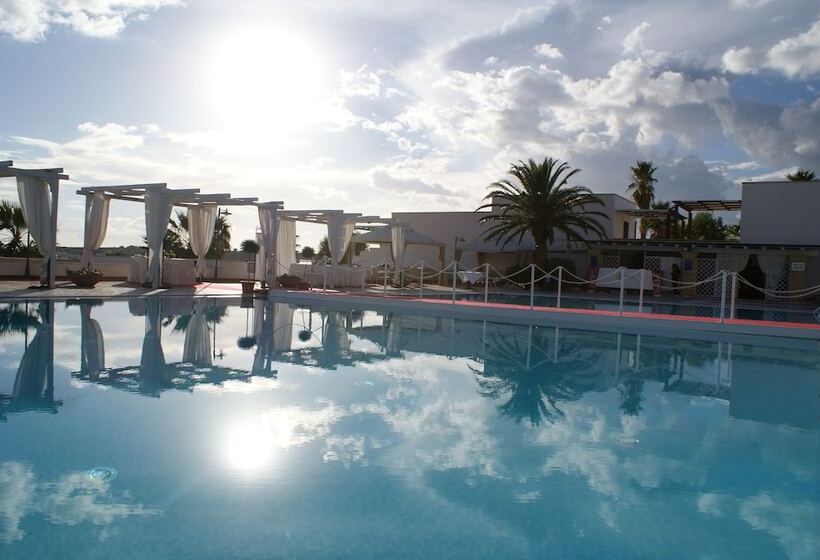 فندق Leuca Twentys