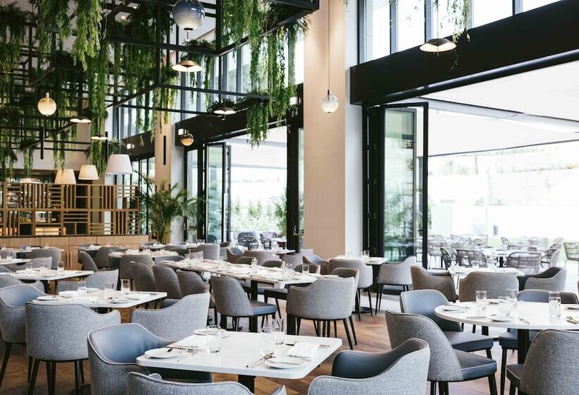 هتل Martinhal Lisbon Oriente