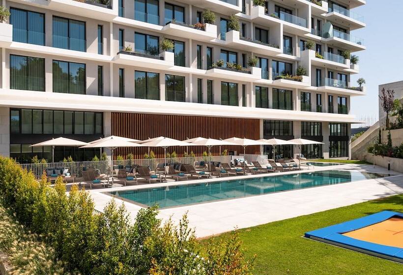 هتل Martinhal Lisbon Oriente