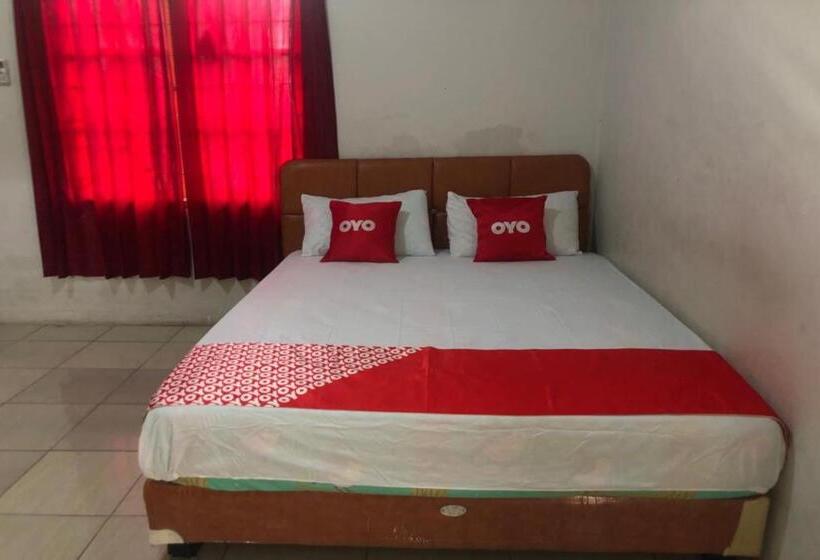 Отель Oyo 92041 Borneo