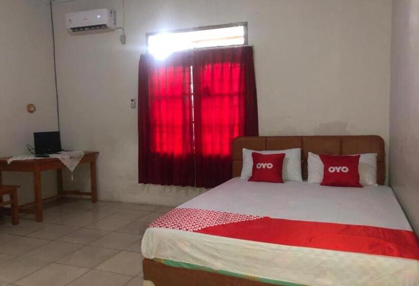 Отель Oyo 92041 Borneo