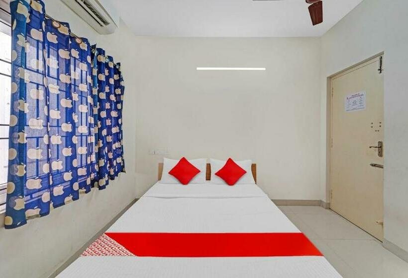 酒店 Flagship Grand Residency