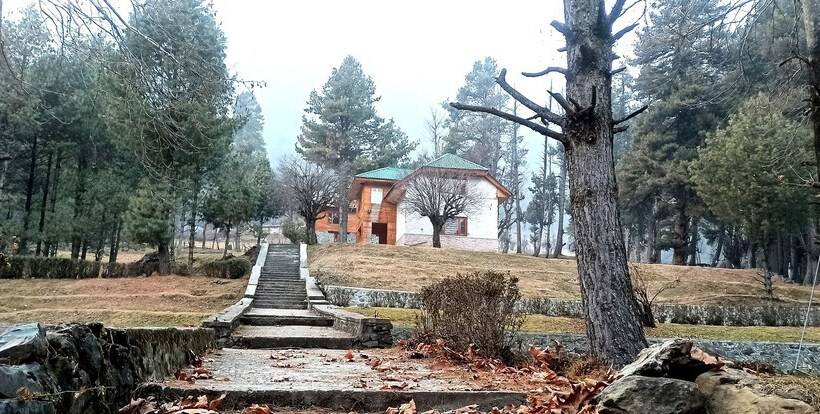 בית מלון כפרי Pahalgam Woods