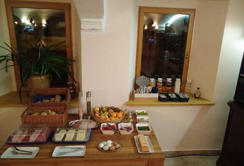 ホテル Schwalbenhof