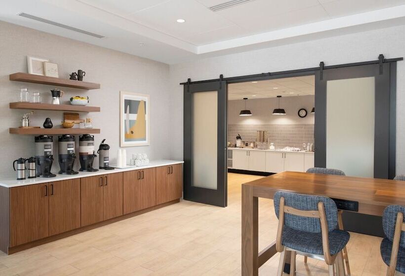 فندق Residence Inn By Marriott St. Louis Clayton