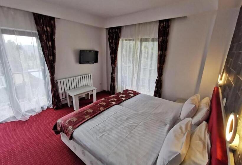 בית מלון כפרי Rudo