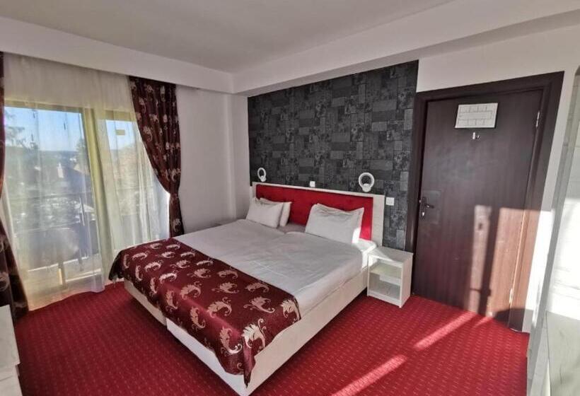 בית מלון כפרי Rudo