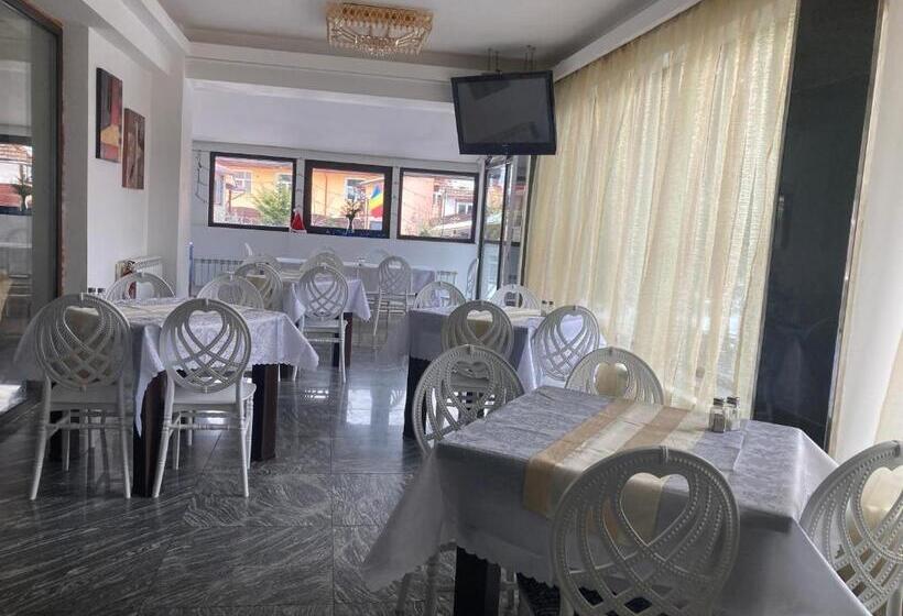 בית מלון כפרי Rudo