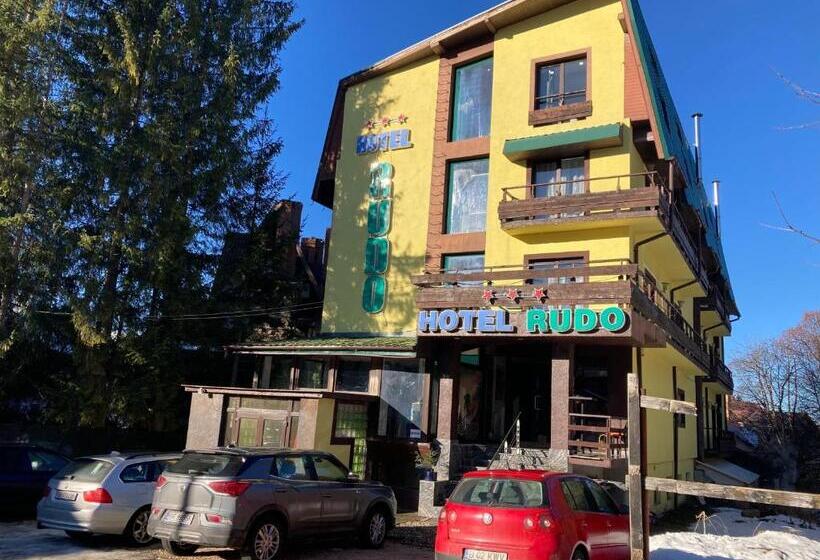 בית מלון כפרי Rudo