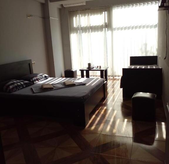 هتل New Saburtalo Star