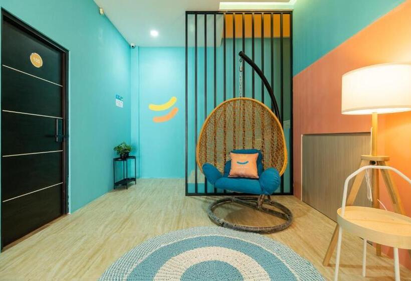 Sans Hotel Bubulak Bogor