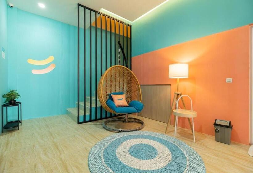 Sans Hotel Bubulak Bogor